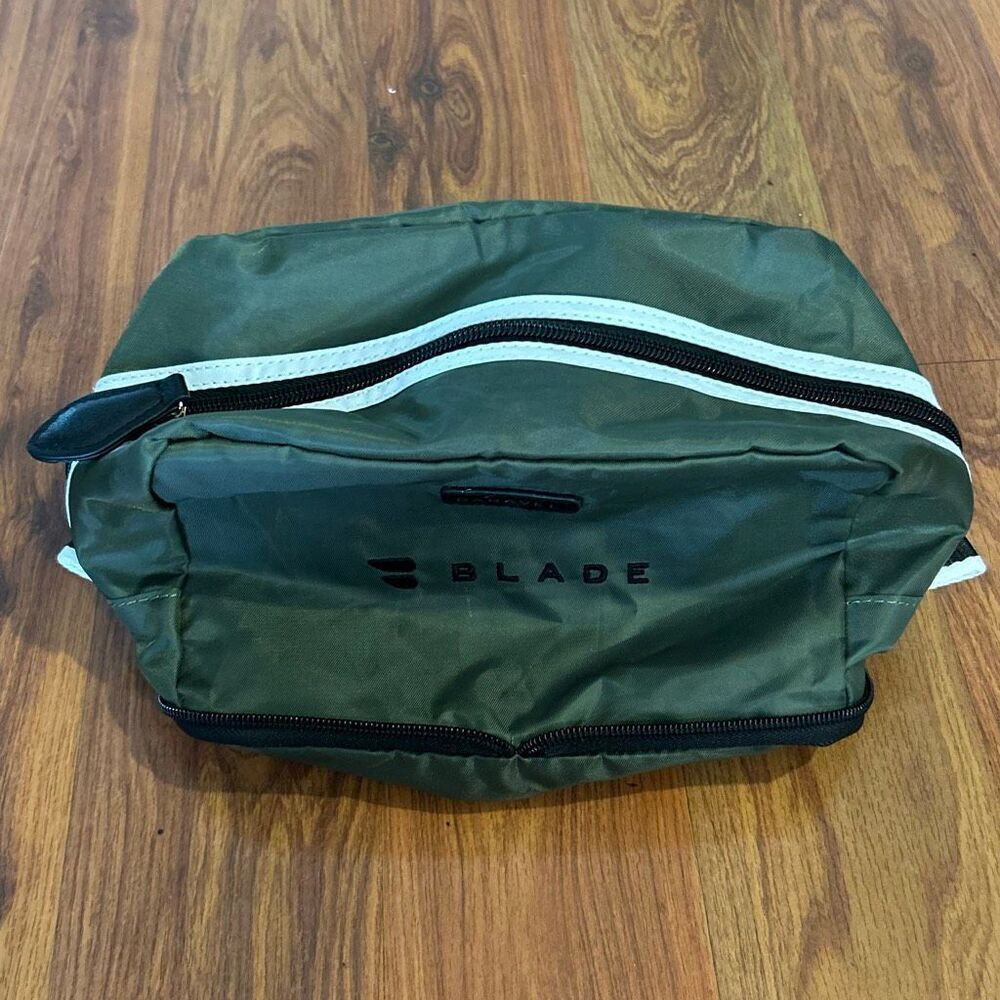 Paravel Blade fold up olive green soft men's toiletry bag travel bag valet